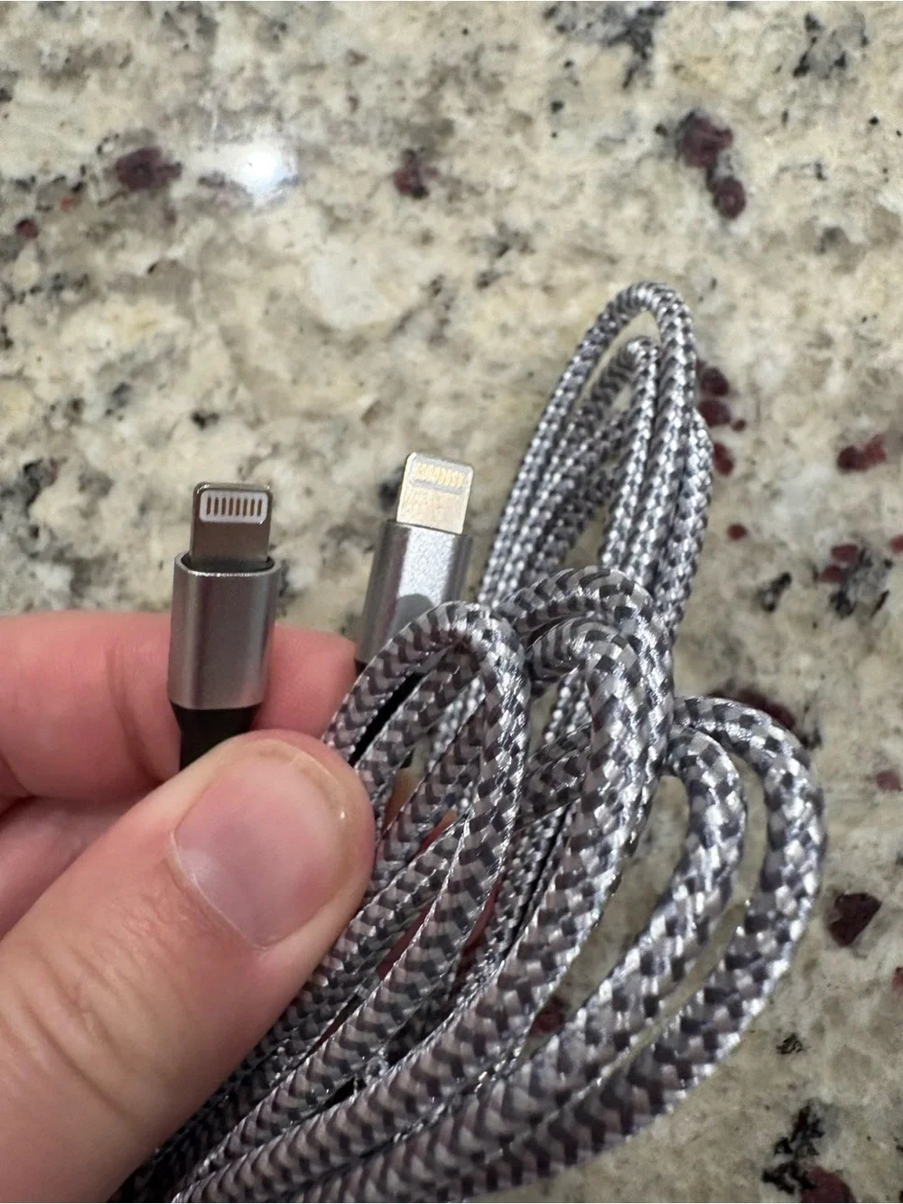 Wired 2 Pro Max/12 Pro/ 11 iPhone charging cords new in package Unbranded
